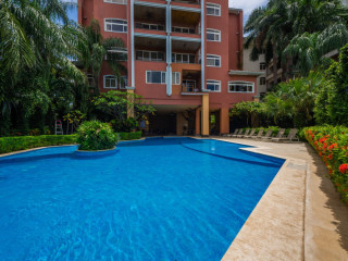 Condominio de 2 dormitorios y 2 baños en Playa Langosta, Tamarindo, Guanacaste