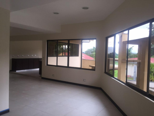 casa-en-residencial-tres-rios-124000-big-2