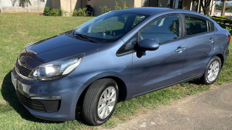 vendo-kia-rio-2017-big-1