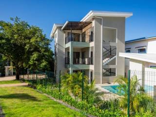 nuevos-y-lujosos-condominios-con-vista-al-mar-en-tamarindo-costa-rica