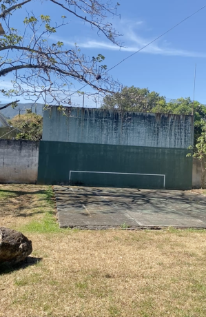 lote-de-4000-m2-en-santa-ana-uso-de-suelo-residencial-de-alta-densidad-1200000-big-3