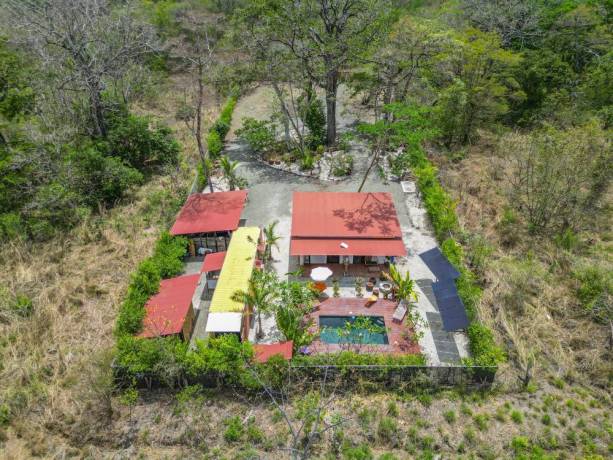 eco-friendly-property-with-house-studio-pool-just-3-minutes-from-tamarindo-big-4