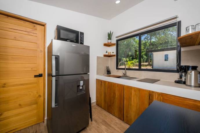 villa-amueblada-con-amplio-terreno-una-vida-tranquila-cerca-de-tamarindo-big-4