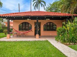 casa-renovada-cerca-del-mar-en-flamingopotrero-villagio-1