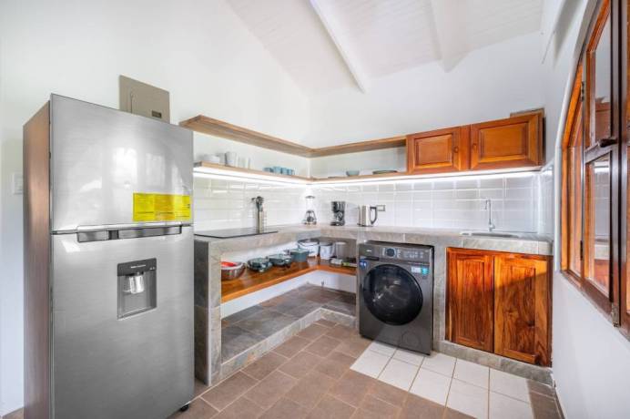 casa-renovada-cerca-del-mar-en-flamingopotrero-villagio-1-big-1