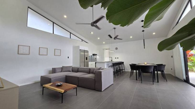 casa-moderna-de-3-habitaciones-a-pocos-minutos-de-playa-grande-big-2