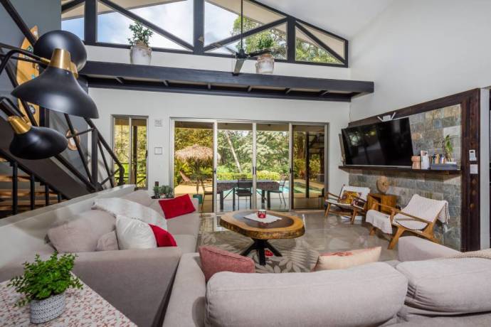 propiedad-en-matapalo-espacio-comodidad-y-naturaleza-cerca-de-playa-grande-big-3