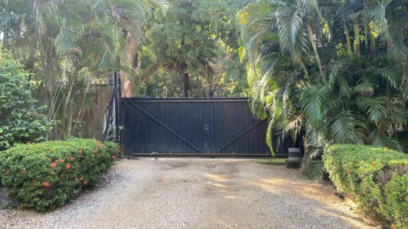 terreno-exclusivo-de-860-m2-en-villarreal-a-solo-5-minutos-de-la-playa-tamarindo-big-4