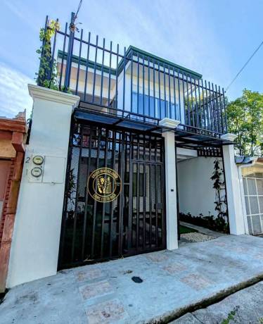 hermosa-propiedad-con-dos-casas-en-heredia-centro-con-excelente-ubicacion-big-2