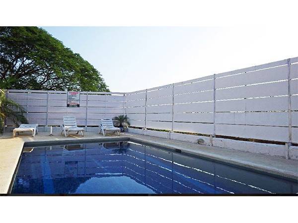 se-ofrece-amplia-propiedad-que-incluye-una-casa-principal-9-apartamentos-independientes-y-una-piscina-privada-big-4