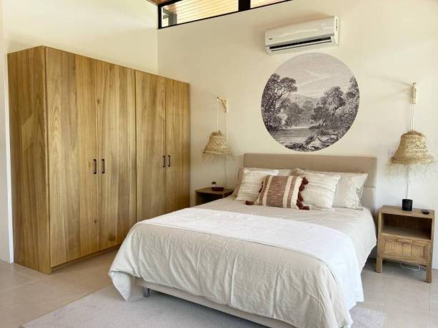 casa-y-estudio-cada-uno-con-piscina-cerca-de-puerto-viejo-big-2