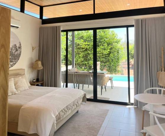 casa-y-estudio-cada-uno-con-piscina-cerca-de-puerto-viejo-big-3