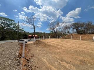 lote-comercial-y-residencial-en-villarreal-tamarindo