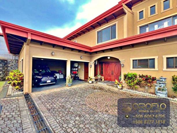 exclusiva-residencia-con-amplio-terreno-y-potencial-san-rafael-heredia-40505acmm-big-1