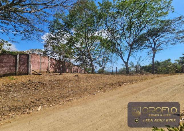 lote-mixto-con-vistas-al-mar-garabito-puntarenas-61102eb-big-4