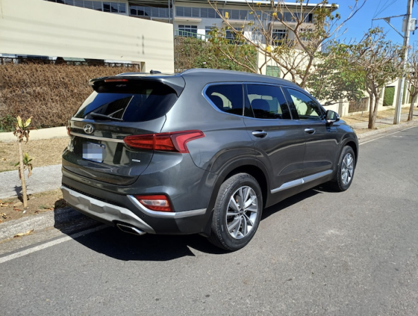 hyundai-santa-fe-gl-2019-big-2